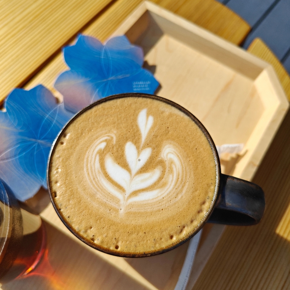 Meet your Posher, Jhoi